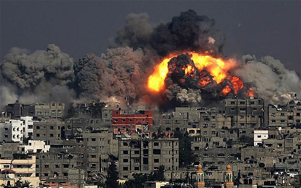 Raid su Gaza durante l'offensiva Margine Protettivo