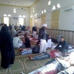 EGITTO. Attentato in una moschea sufi in Sinai: centinaia di morti