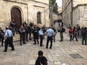 Polizia israeliana dispiegata nella città vecchia di Gerusalemme (Foto: Michele Giorgio/Nena News)