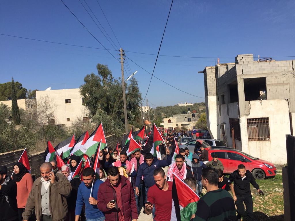 La manifestazione a Nabi Saleh per Ahed Tamimi (Foto: Michele Giorgio/Nena News)